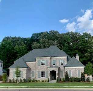 658 Bushchat Ln Collierville, TN 38017