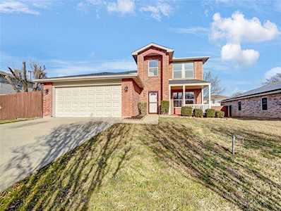 919 Cortez Drive Arlington, TX 76001