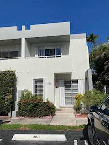 3605 SW 17th St #3605 Miami, FL 33145