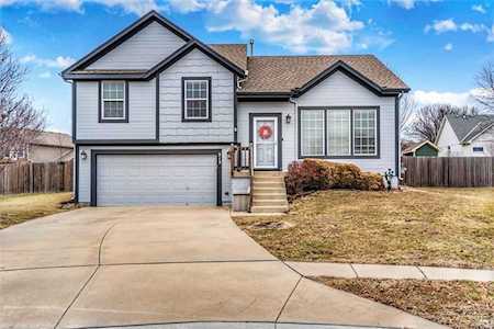 515 N Walnut St Gardner, KS 66030