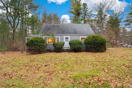105 Arlington St Acton, MA 01720