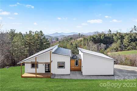 52 Little Oak Rd Leicester, NC 28748