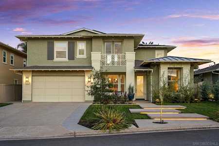 927 Moonstone Court Encinitas, CA 92024