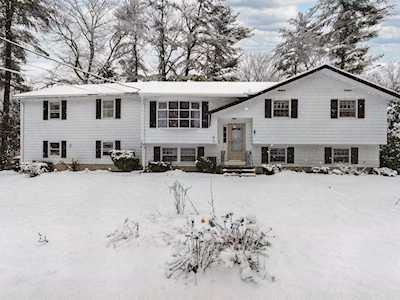 30 Porter St Billerica, MA 01821