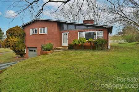 881 New Leicester Hwy Asheville, NC 28806