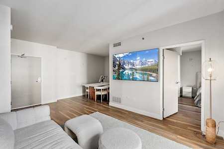 425 W Beech St. #540 San Diego, CA 92101