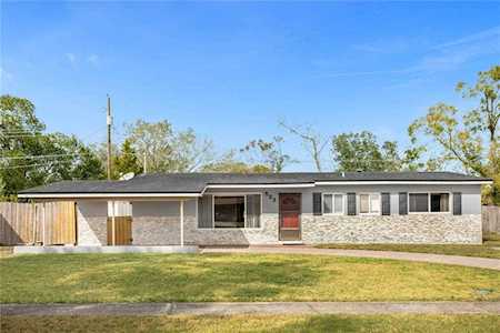 522 Wilshire Dr Casselberry, FL 32707