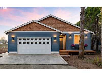 1998 N Wahanna DR Seaside, OR 97138