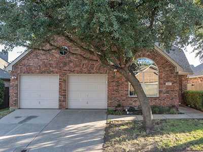 5901 Greenmeadow Drive Denton, TX 76226