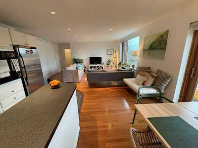 216 Saint Paul St #502 Brookline, MA 02446