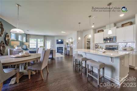 5626 Soft Shell Dr Lancaster, SC 29720