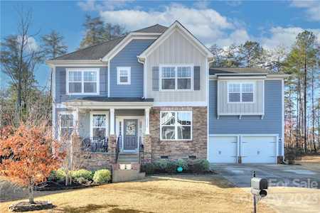 17332 Belmont Stakes Ln Charlotte, NC 28278