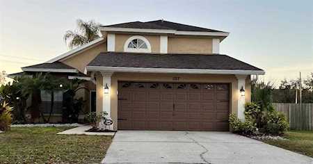1717 Scotch Pine Dr Brandon, FL 33511