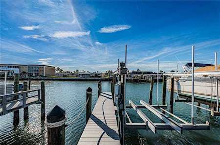 274 Boca Ciega Point Blvd N #1810 St. Petersburg, FL 33708