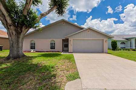 213 Kingshill Ct SE Winter Haven, FL 33884