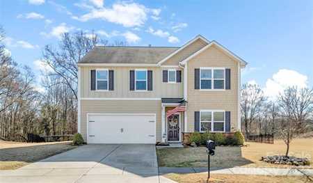 2016 Houndscroft Rd Indian Trail, NC 28079