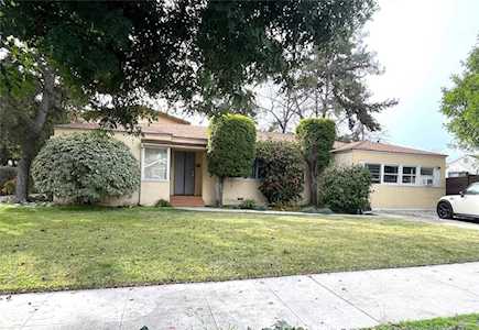 12356 Addison St Valley Village, CA 91607
