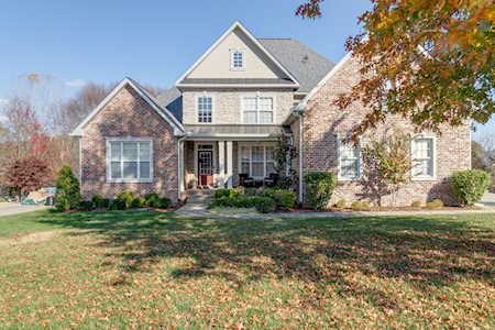 1017 St Hubbins Dr Spring Hill, TN 37174