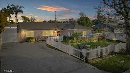 2100 Monrovia Avenue Costa Mesa, CA 92627