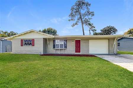 3502 Beacon Square Dr Holiday, FL 34691