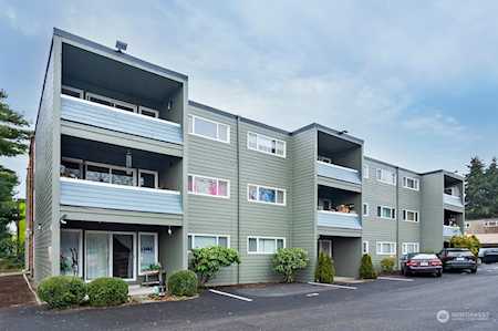 236 S 152nd St #306 Burien, WA 98148