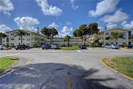 237 Dorset F #237 Boca Raton, FL 33434