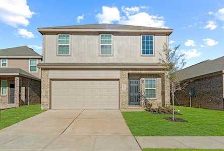 3604 Kings Drive Ennis, TX 75119