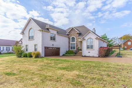 932 Westbrook Dr Gallatin, TN 37066