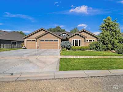6737 N Moon Drummer Meridian, ID 83646-4849
