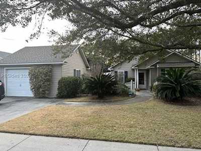19 Sawmill Forest Dr Bluffton, SC 29910