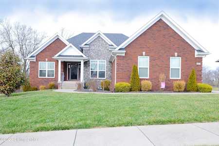 892 Abingdon Ln Shelbyville, KY 40065