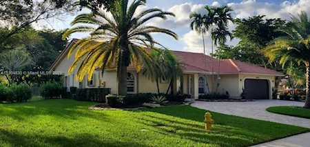 5040 NW 104th Ave Coral Springs, FL 33076
