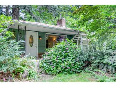 10305 NW Leahy RD Portland, OR 97229