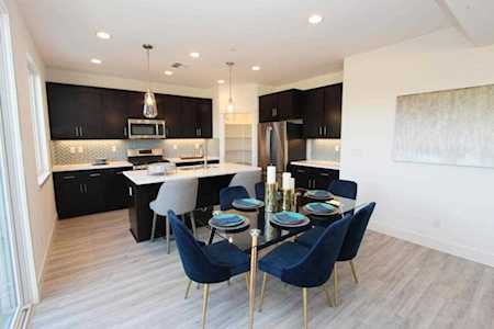 1207 Walker Peak Way #14-84 Hollister, CA 95023