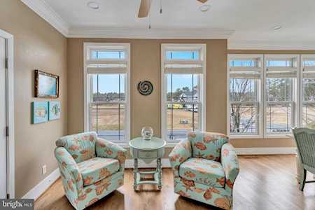 11444 Maid At Arms Ln Berlin, MD 21811