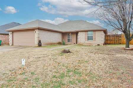204 Troxell Boulevard Rhome, TX 76078