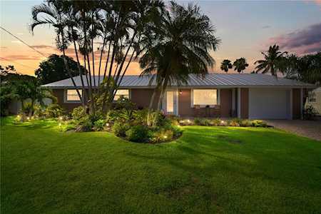 503 70th St Holmes Beach, FL 34217
