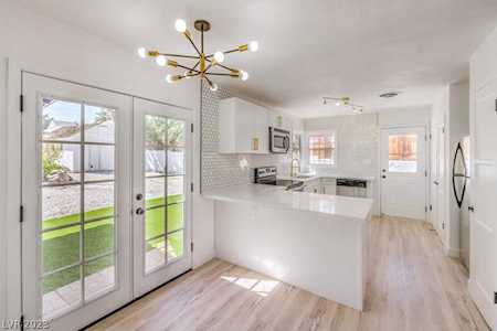 1440 Cottonwood Place Las Vegas, NV 89104
