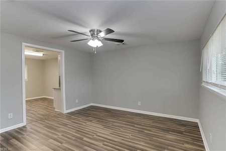 3928 Anchor Ave Chesapeake, VA 23321