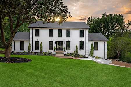609 Hunters Ln Brentwood, TN 37027