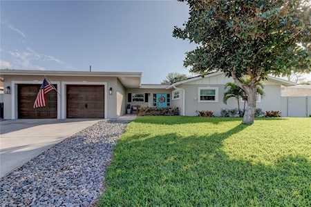637 Richmond St Dunedin, FL 34698