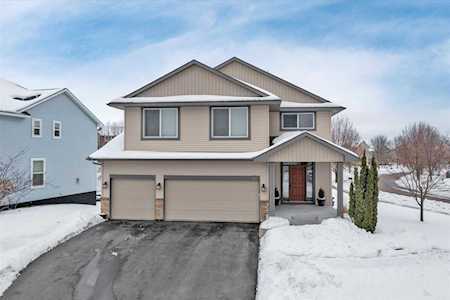 11285 Ivywood Trail Woodbury, MN 55129