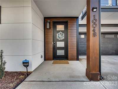1004 Westbrook Dr Charlotte, NC 28202