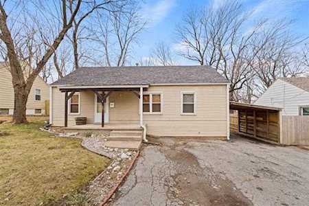 1210 S Crisp Ave Independence, MO 64052