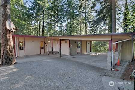 9610 49th St W University Place, WA 98467