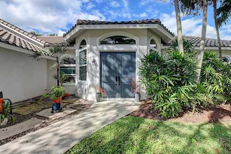 2420 SW 35th Avenue Delray Beach, FL 33445