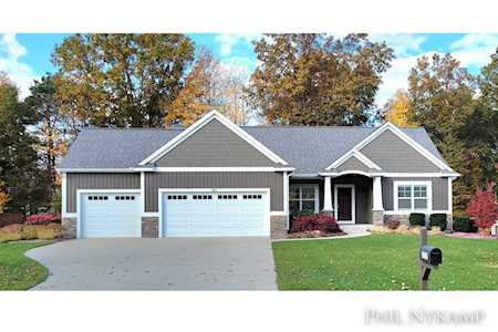 3017 Fransworth Dr Holland, MI 49424