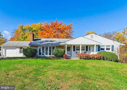 3304 Durbin Place Falls Church, VA 22041