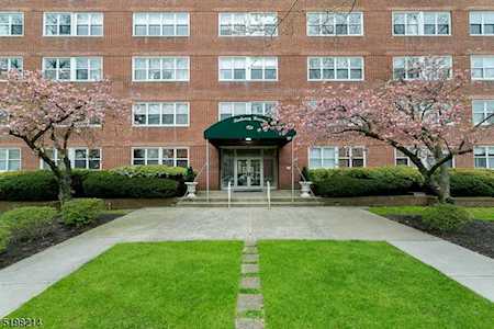 926 Bloomfield Ave Glen Ridge Boro Twp., NJ 07028