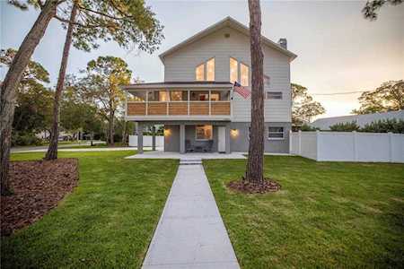 13854 77th Ave Seminole, FL 33776